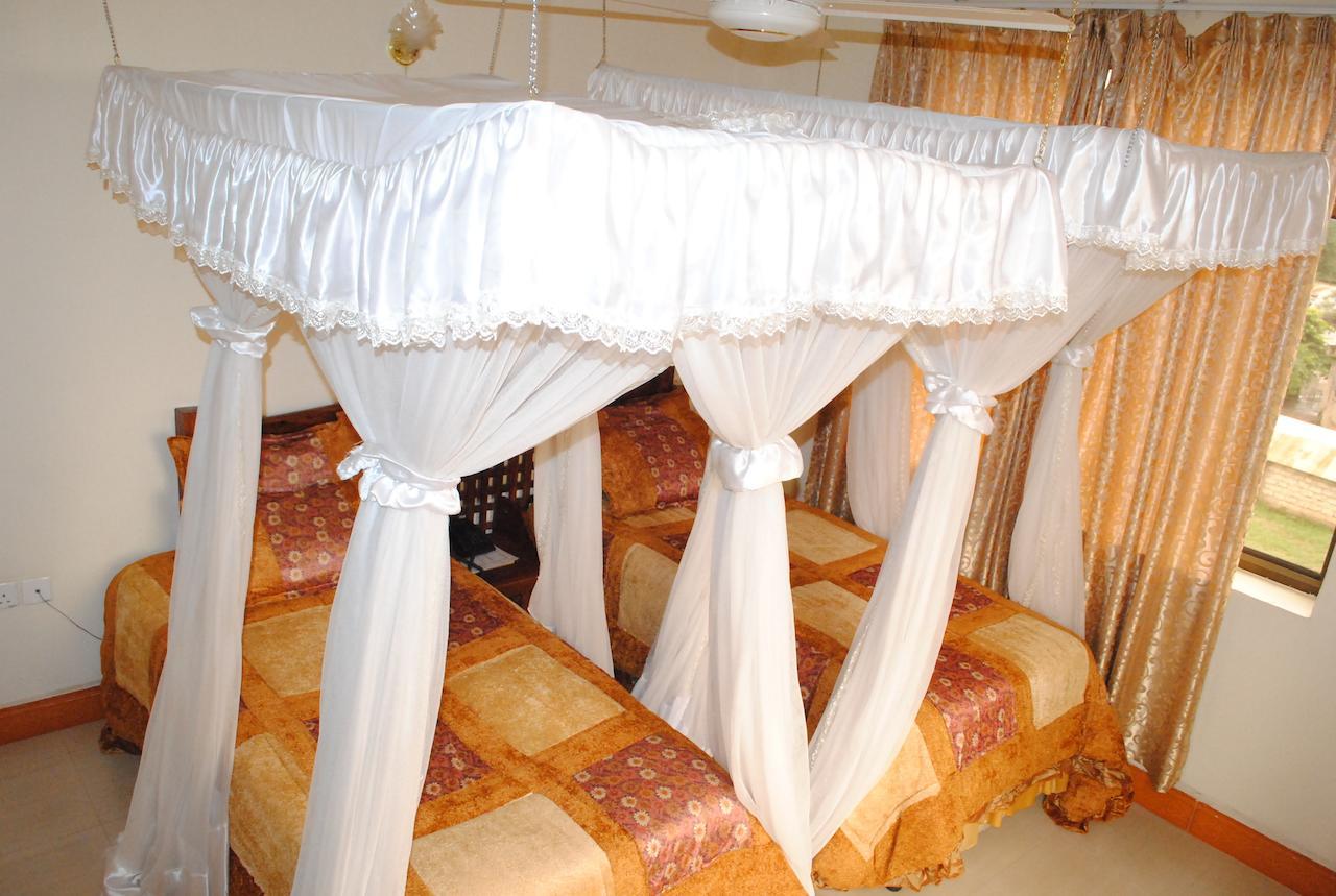 Briston Hotel アルーシャ 部屋 写真